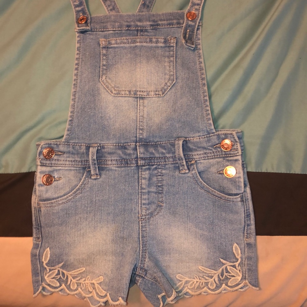 Cat & Jack XS Girls overalls/denim shorts/NWOT